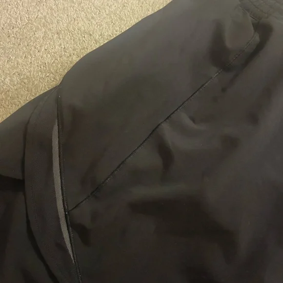 lululemon athletica Women's Black Skirt - Picture 6 of 8